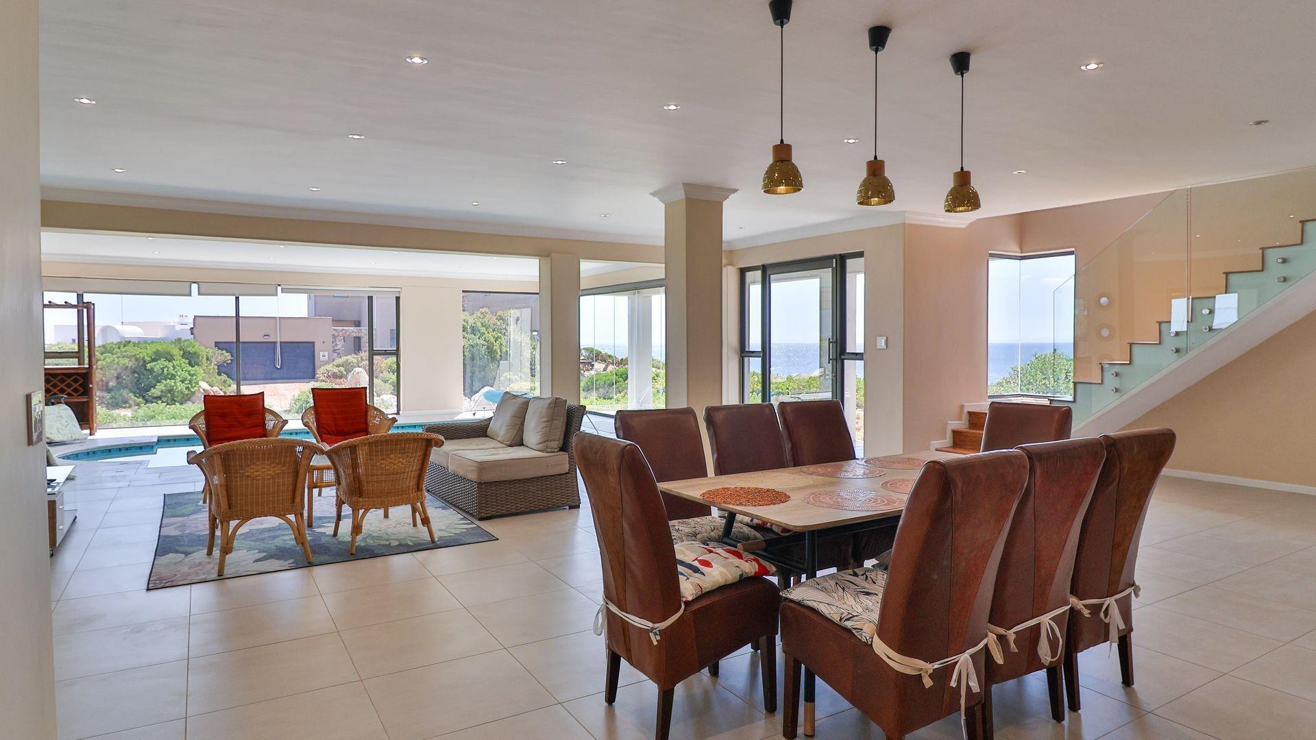 Pringle Bay Villa with Views & Heated Indoor Pool — photograph 5
