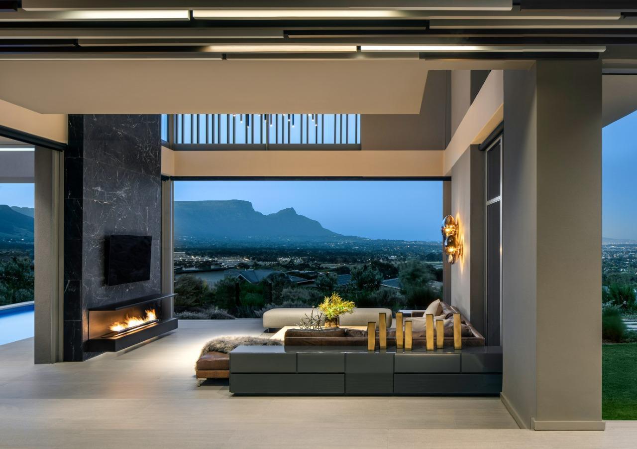 Luxury meets nature and design — photograph 4