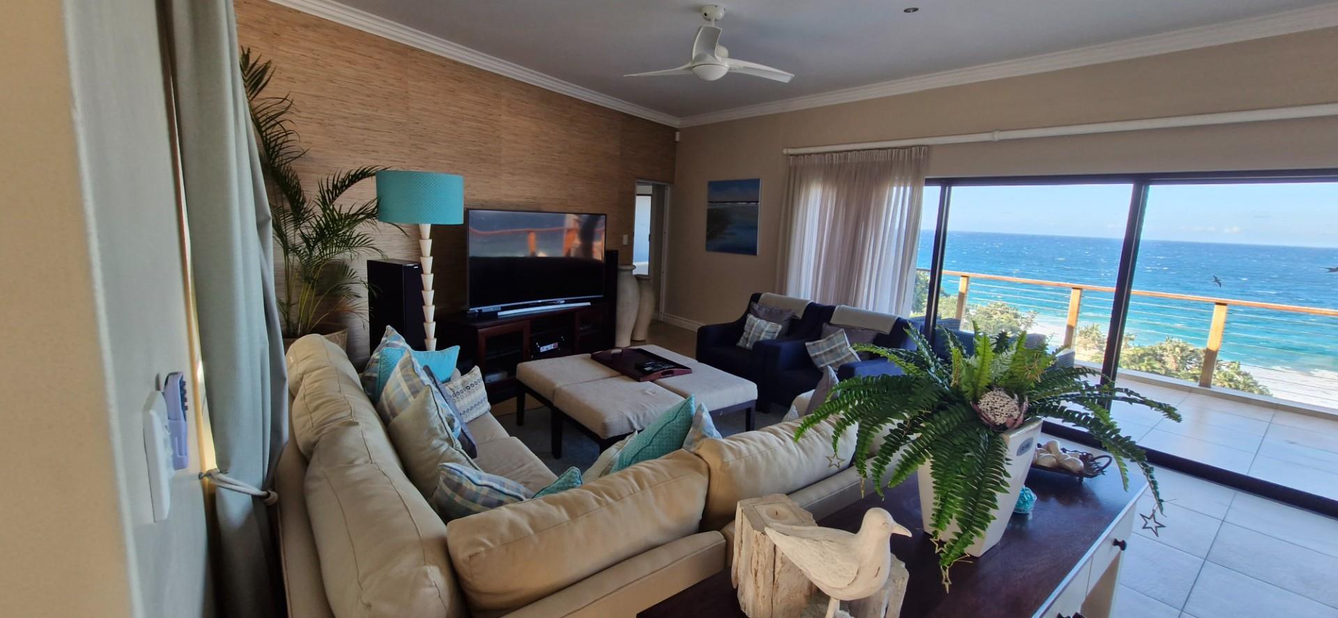 Three-Level, Nine-bedroom Home with sea views in Southbroom! — photograph 4