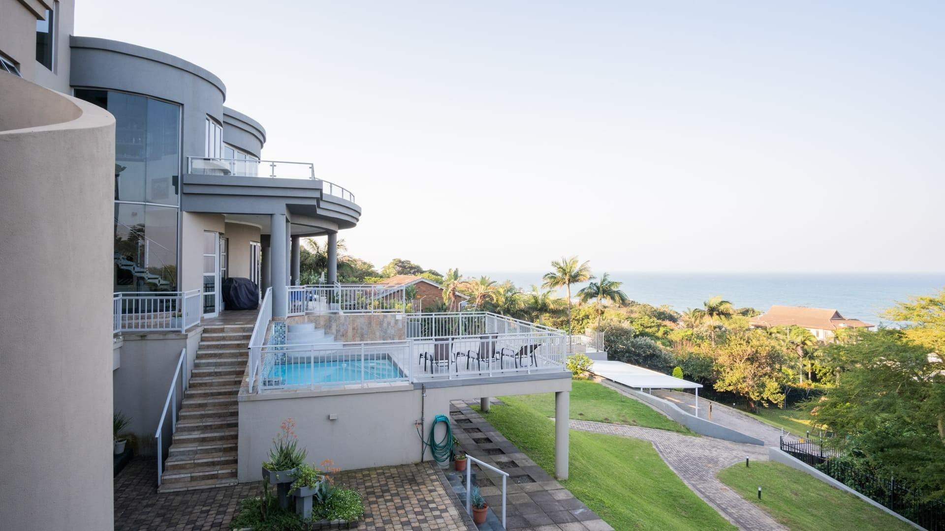 Splendour in Zinkwazi Beach — photograph 4