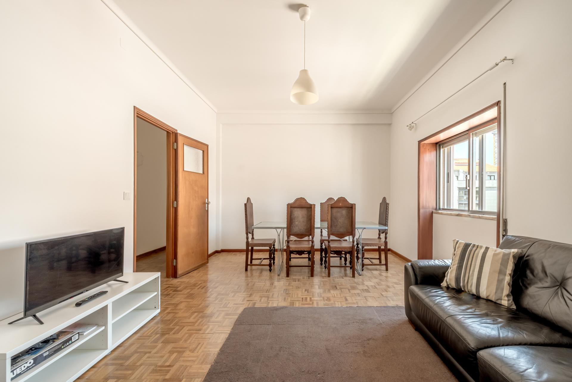 Apartment in Aveiro — photograph 2