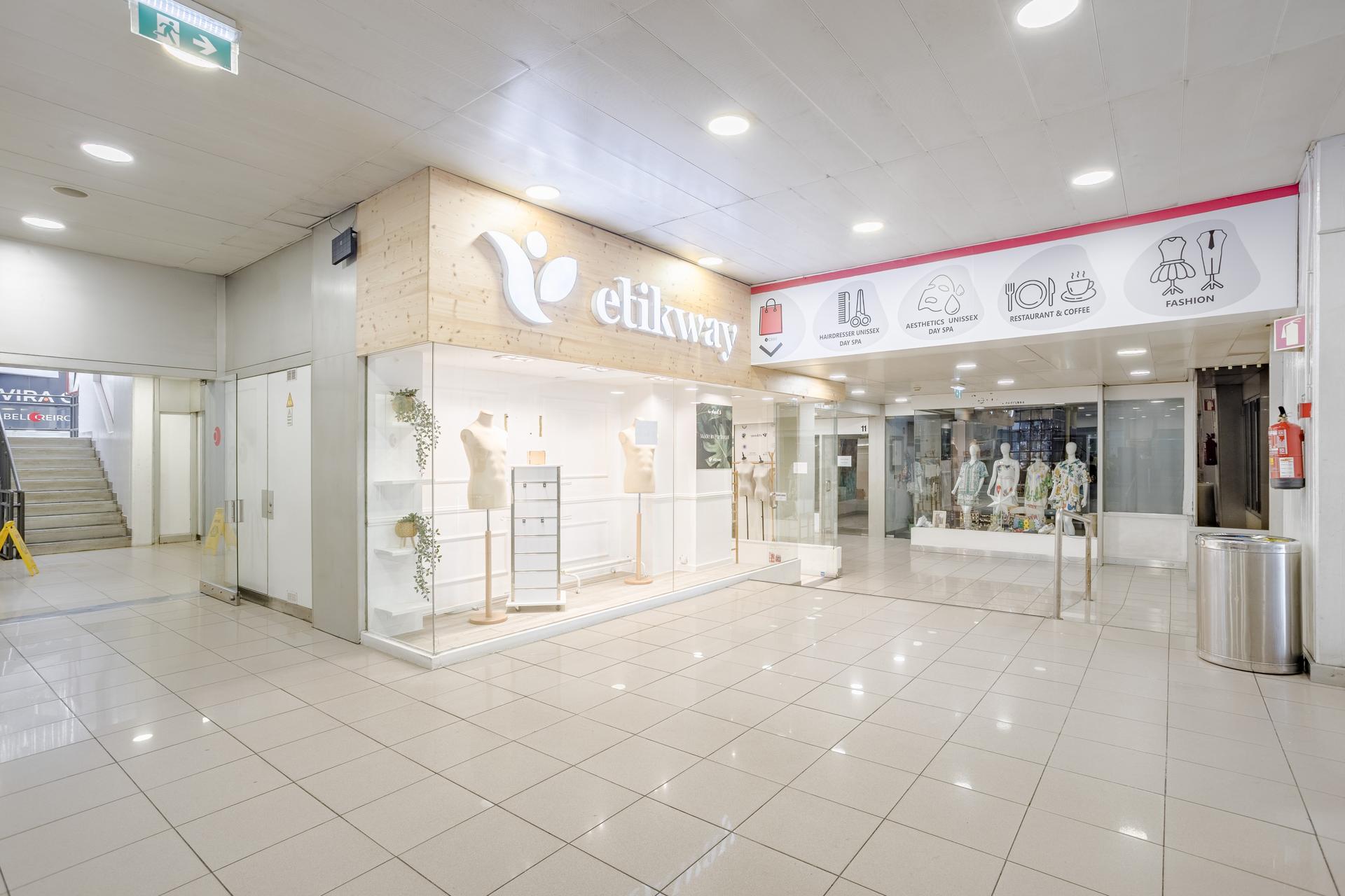 Shop in Lisboa (88882) — photograph 5