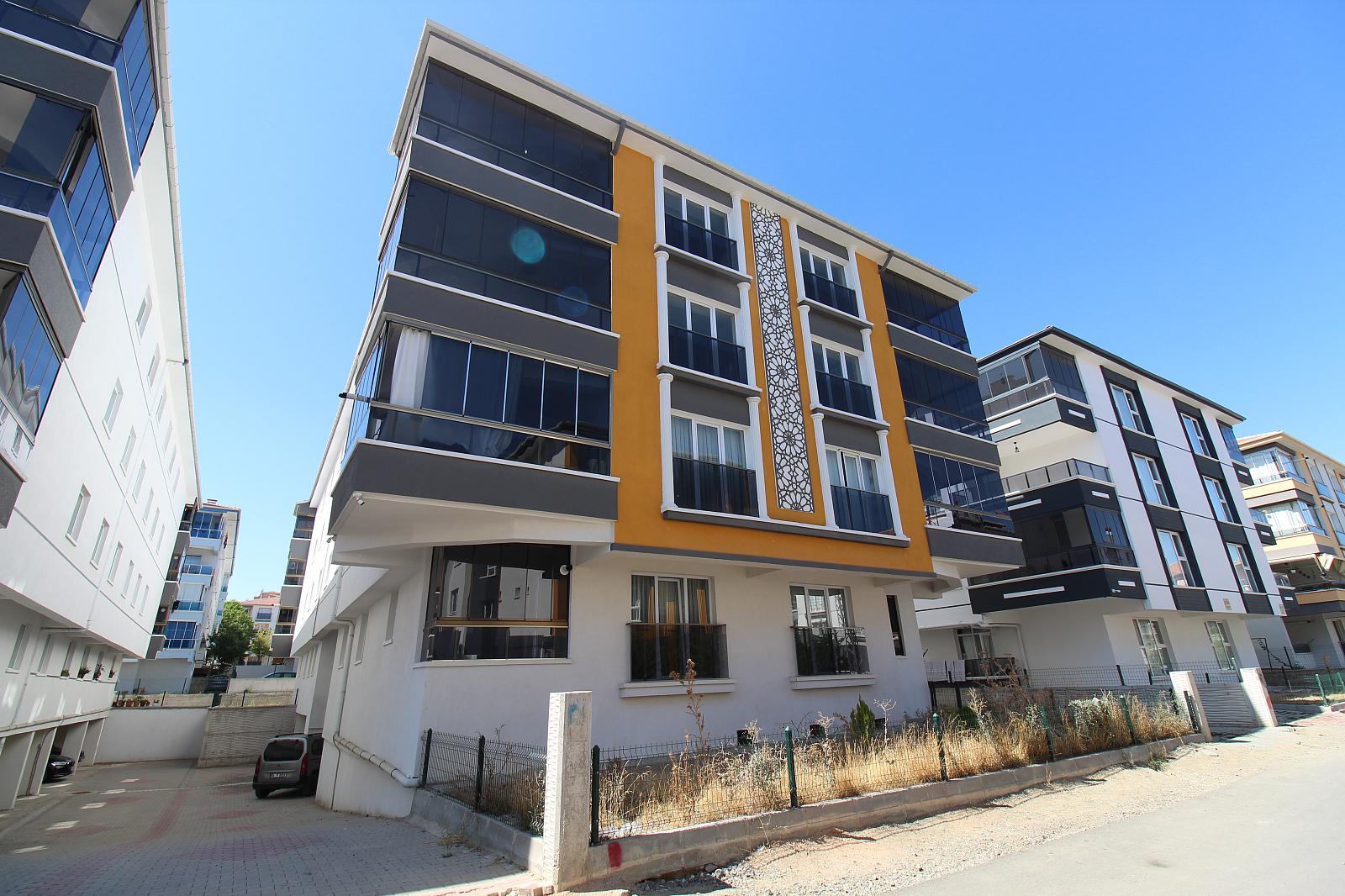 Apartments in Fevzi Çakmak, Sincan (ESB-00319) — photograph 3