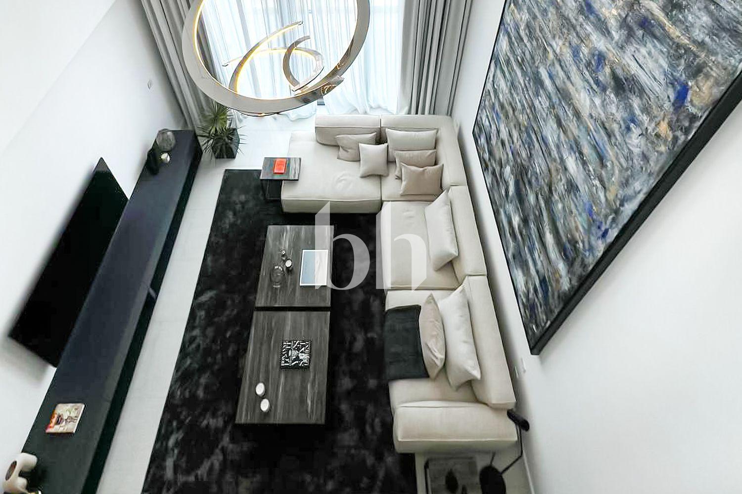 SLS Dubai Hotel &amp; Residences — photograph 2