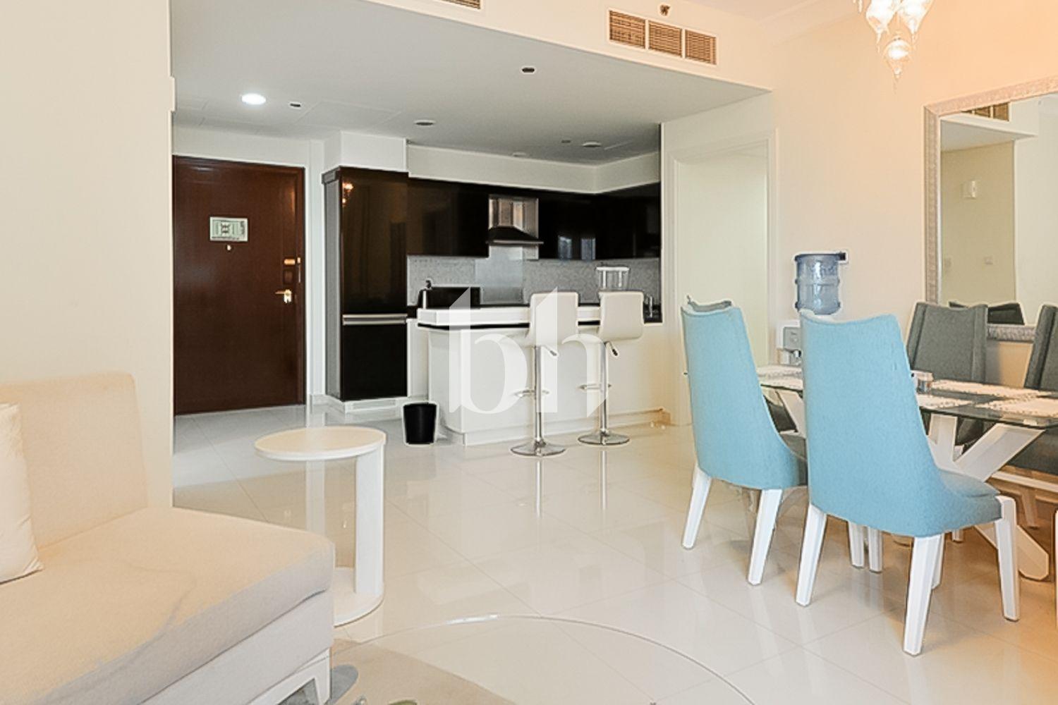 The Signature — photograph 3