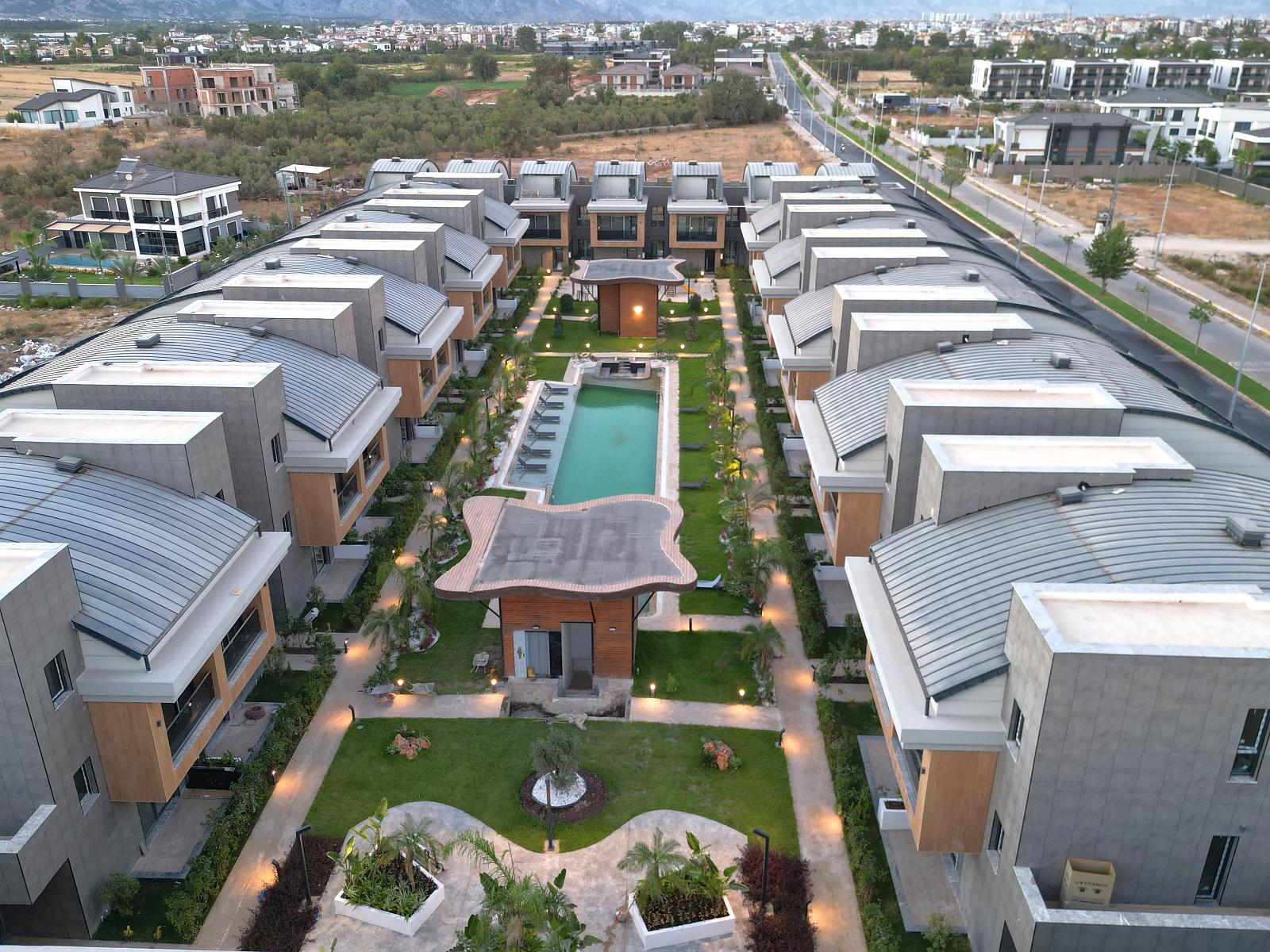 Apartments in Altınkale, Döşemealtı (AYT-03610) — photograph 2
