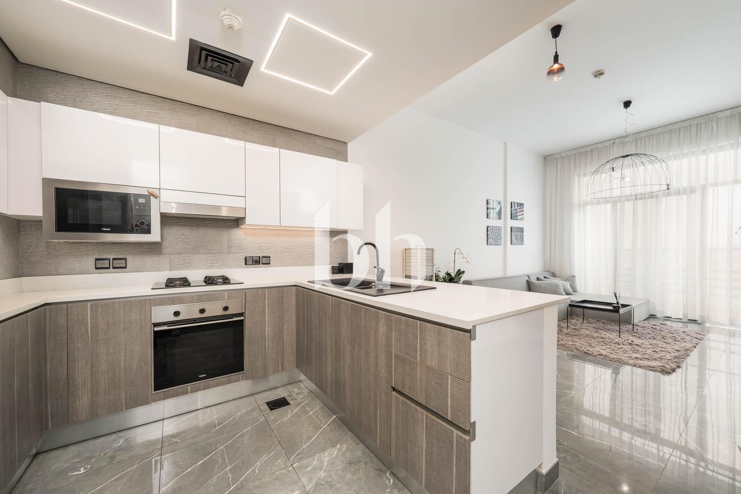 Joya Blanca Residences — photograph 3