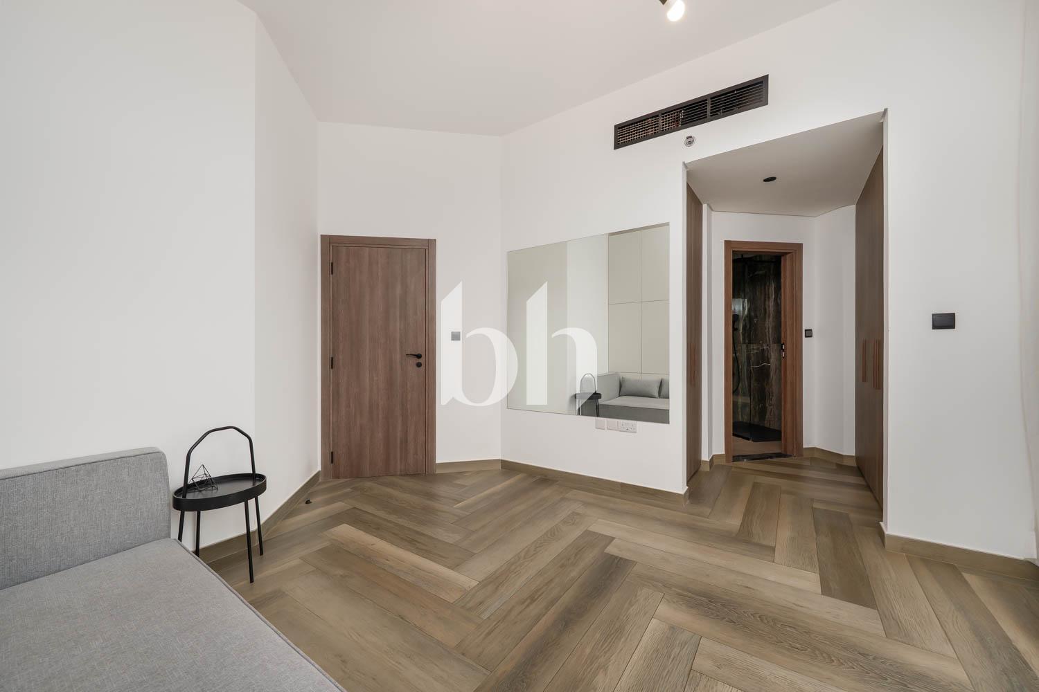 Joya Blanca Residences — photograph 5