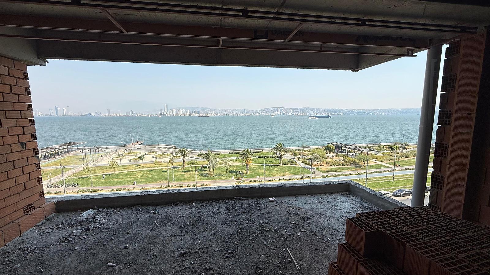 Apartments in Donanmacı, Karşıyaka (ADB-00152) — photograph 5