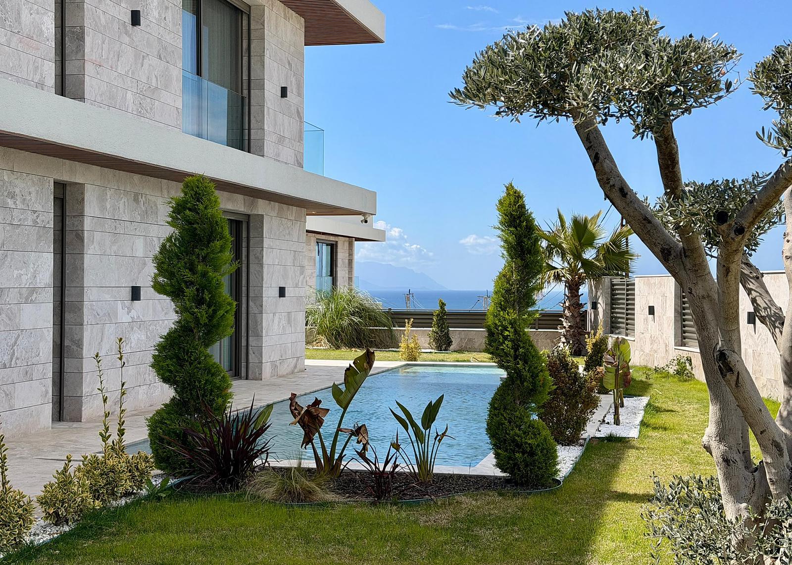 Apartments in Soğucak, Kuşadası (CII-00075) — photograph 3